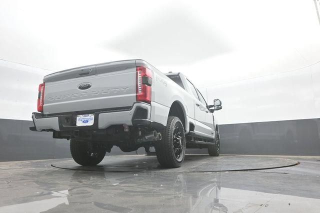 New 2026 Ford F250 Lariat w/ Black Appearance Package AWD/4WD image 38