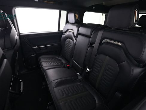 Used 2025 Rivian R1S Adventure AWD/4WD image 24