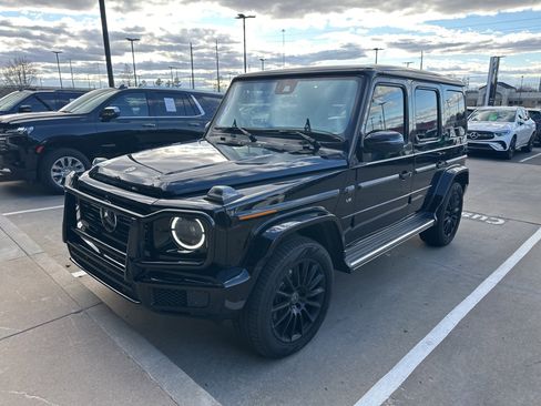 Used 2021 Mercedes-Benz G 550 image 3