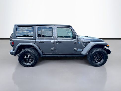Used 2024 Jeep Wrangler Unlimited AWD/4WD image 8