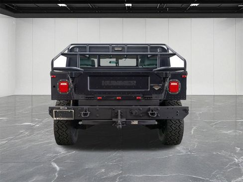 Used 1996 HUMMER H1 4-Door Hard Top image 9