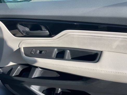 New 2026 Honda Odyssey Touring image 18