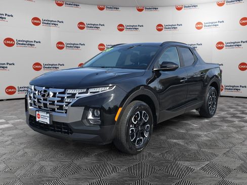 Used 2023 Hyundai Santa Cruz SEL w/ Activity Package AWD/4WD image 3