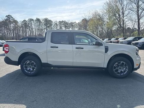 New 2025 Ford Maverick XLT w/ 4K Tow Package AWD/4WD image 9
