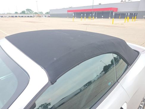 Used 2015 Ford Mustang Premium RWD image 8