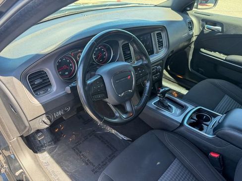 Used 2023 Dodge Charger SXT RWD image 11