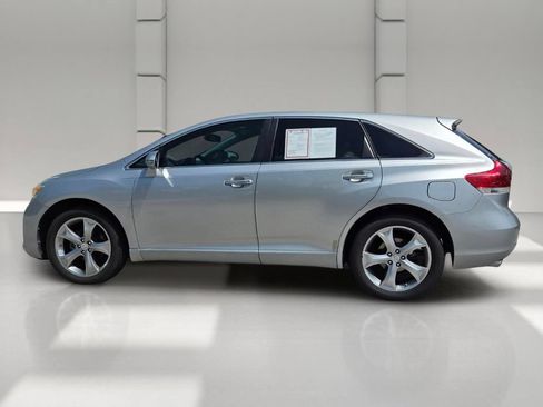 Used 2015 Toyota Venza XLE FWD image 8