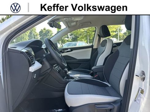 New 2026 Volkswagen Taos S AWD/4WD image 12