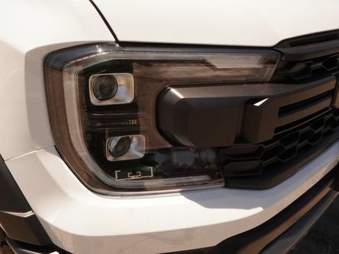 Used 2025 Ford Ranger Raptor AWD/4WD image 33