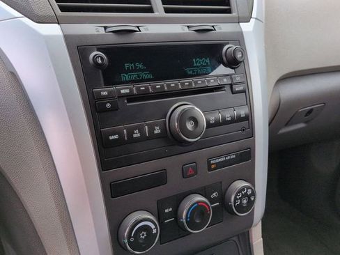Used 2012 Chevrolet Traverse LS FWD image 14