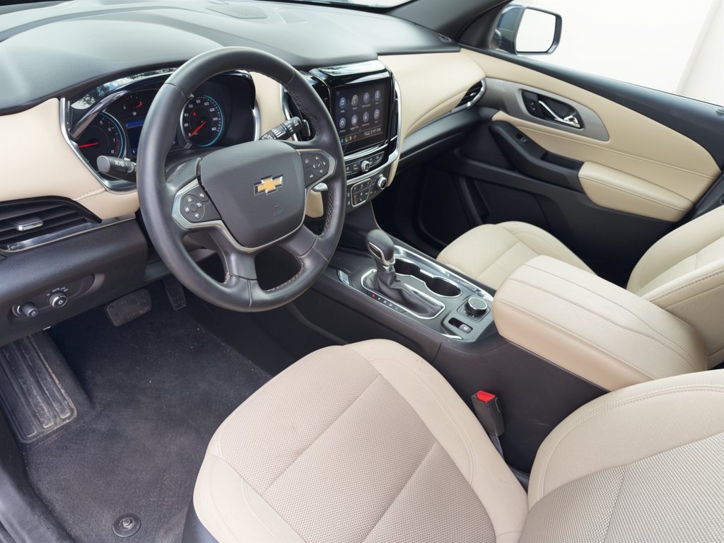 Certified 2023 Chevrolet Traverse LT FWD image 4