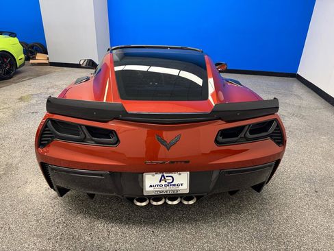 Used 2016 Chevrolet Corvette Z06 w/ 3LZ Preferred Equipment Group image 9