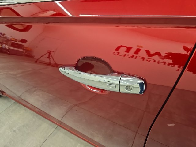 Used 2020 Nissan Altima 2.5 SL FWD image 18