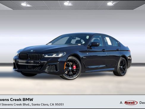 Used 2023 BMW 530e w/ Executive Package image 1