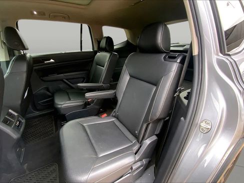 Used 2021 Volkswagen Atlas SEL FWD image 20