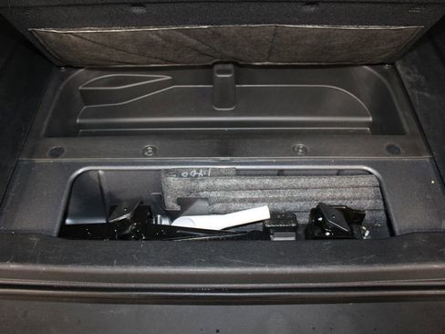 Used 2024 Ford Bronco Black Diamond image 18