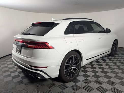 Used 2023 Audi SQ8 Prestige AWD/4WD image 7
