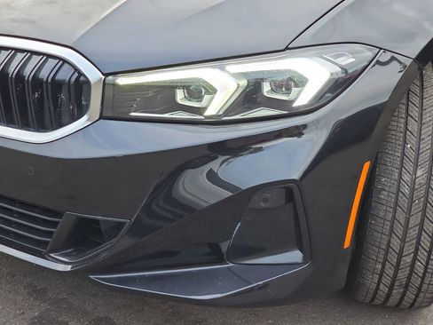 Used 2023 BMW 330i xDrive Sedan w/ Premium Package image 35