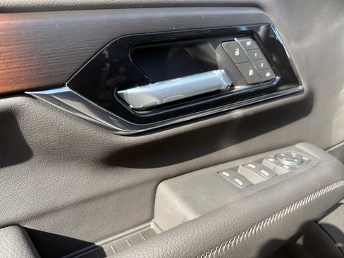 New 2026 GMC Yukon XL Denali w/ Sun & Power Step Package image 11