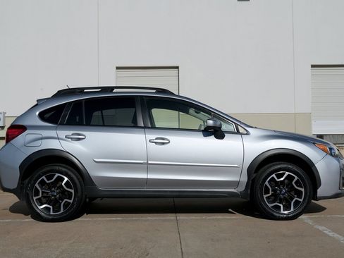 Used 2016 Subaru Crosstrek 2.0i Premium AWD/4WD image 14