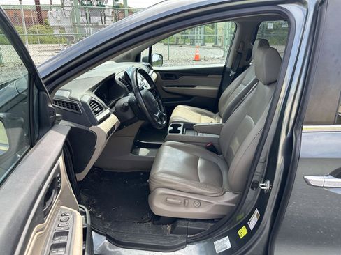Used 2019 Honda Odyssey EX-L image 11