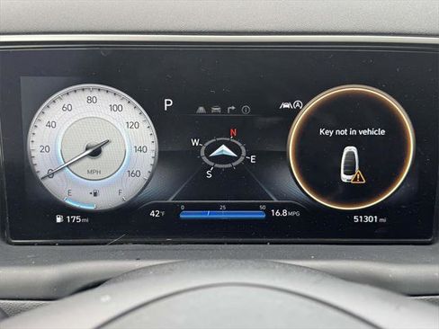 Certified 2022 Hyundai Tucson Limited image 27