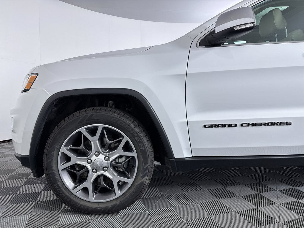 Used 2021 Jeep Grand Cherokee Limited AWD/4WD image 22
