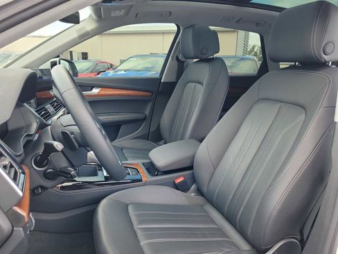 Certified 2023 Audi Q5 2.0T Premium Plus w/ Premium Plus Package image 15
