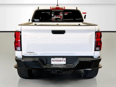 Used 2024 Chevrolet Colorado Trail Boss w/ Advanced Trailering Package AWD/4WD image 6
