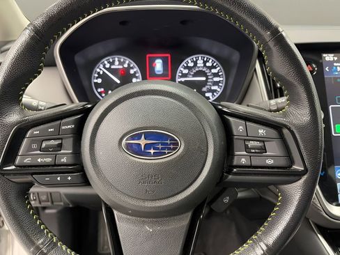 Used 2025 Subaru Outback Onyx Edition AWD/4WD image 19