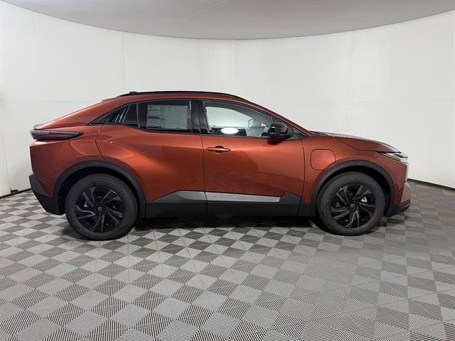 New 2026 Toyota C-HR AWD/4WD image 8