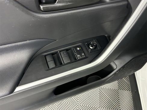 Used 2023 Toyota RAV4 LE image 19