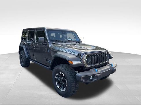 Used 2024 Jeep Wrangler Unlimited Rubicon 4xe AWD/4WD image 8