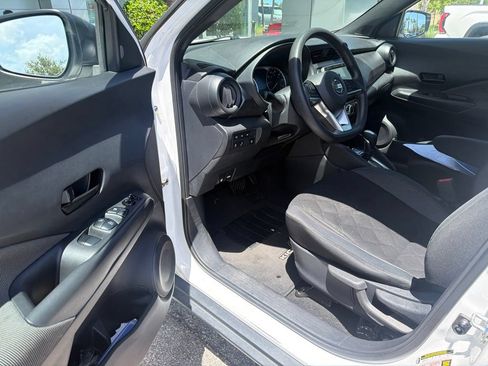 Used 2020 Nissan Kicks S FWD image 5