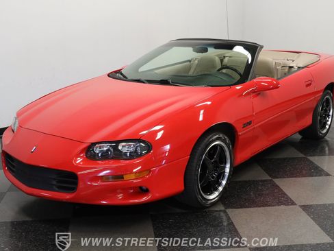 Used 2002 Chevrolet Camaro Z28 image 17
