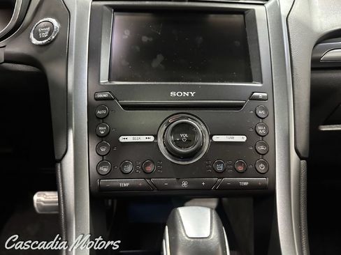 Used 2016 Ford Fusion Energi Titanium w/ Driver Assist Package FWD image 35