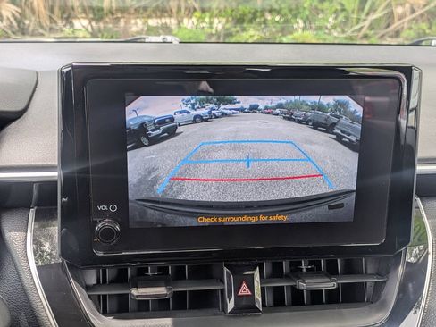 Used 2024 Toyota Corolla LE FWD image 18