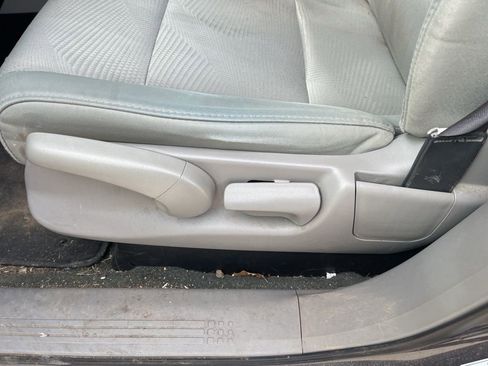 Used 2015 Honda Pilot LX image 13