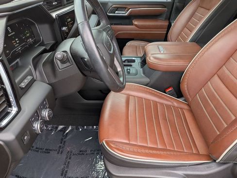 Used 2024 GMC Sierra 2500 Denali Ultimate w/ Max Trailering Package AWD/4WD image 17