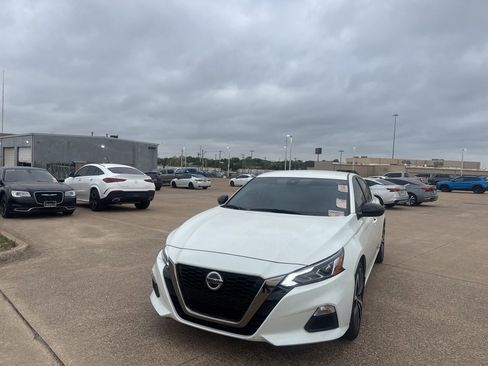 Used 2021 Nissan Altima 2.5 SR image 6