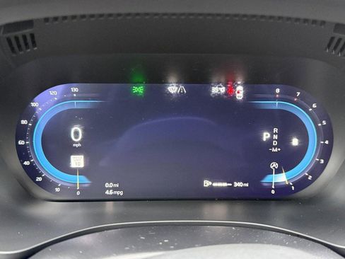 Certified 2025 Volvo XC60 B5 Plus image 20