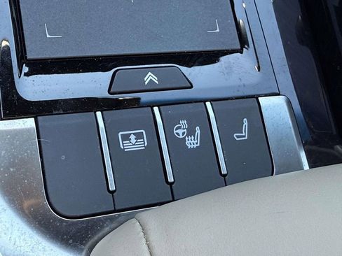 Used 2022 Lexus LS 500 AWD image 22