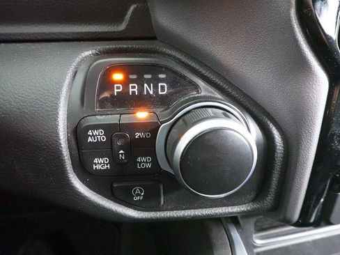 Used 2023 RAM 1500 Big Horn AWD/4WD image 17