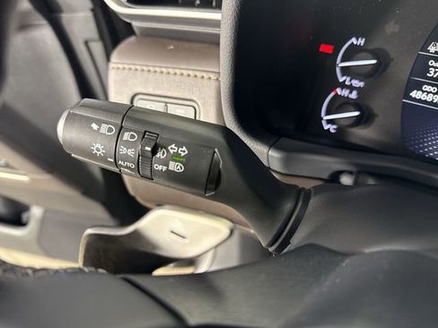 Certified 2022 Lexus LX 600 4WD w/ Appearance Package image 18