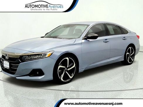 Used 2022 Honda Accord Sport image 1