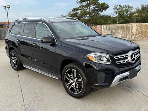 Used 2018 Mercedes-Benz GLS 450 4MATIC image 3