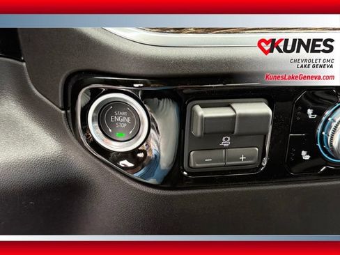 New 2026 GMC Sierra 1500 SLE w/ Preferred Package AWD/4WD image 31