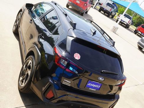 Used 2024 Subaru Crosstrek 2.5i Limited w/ Crosstrek Mirror Package AWD/4WD image 14