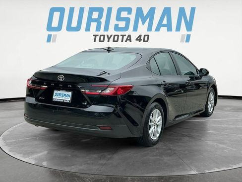 Used 2026 Toyota Camry LE w/ Convenience Package FWD image 2