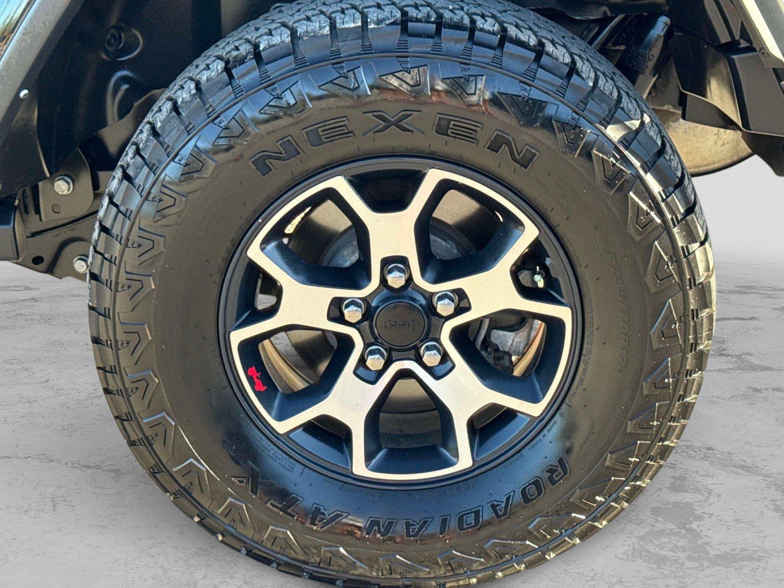 Certified 2022 Jeep Wrangler Unlimited Rubicon w/ LED Lighting Group AWD/4WD image 9